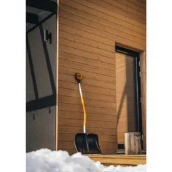 Fiskars X-series Ergo snømåke