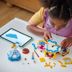 LEGO® ǀ Disney Princess Askepotts kjole 43266