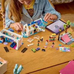 LEGO® Friends Huset til Liann 42687