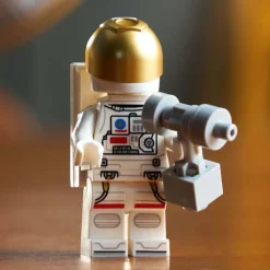 LEGO® Icons Hubble-romteleskopet 11382