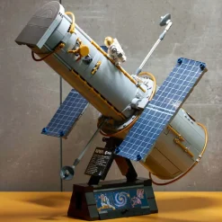 LEGO® Icons Hubble-romteleskopet 11382