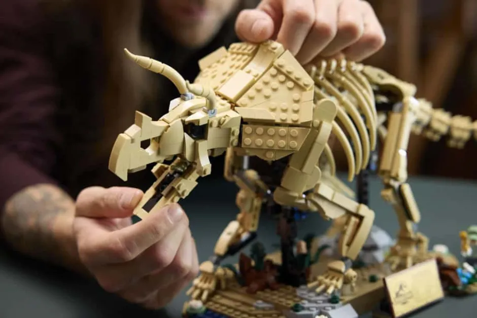 LEGO® Jurassic World Dinosaurfossiler: Triceratops 77985