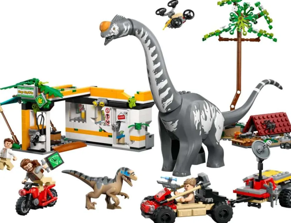 LEGO® Jurassic World På sporet av titanosaurus og raptor 76973