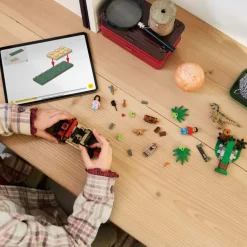 LEGO® Jurassic World Raptorflukt i terrengbil 76972