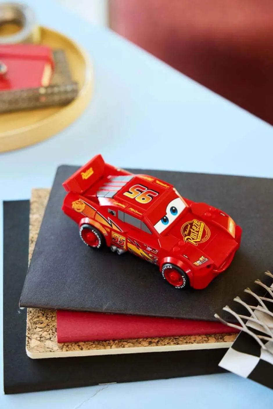 LEGO® Speed Champions | Lynet McQueen 77255
