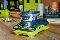 Ryobi RC18150 18V lader