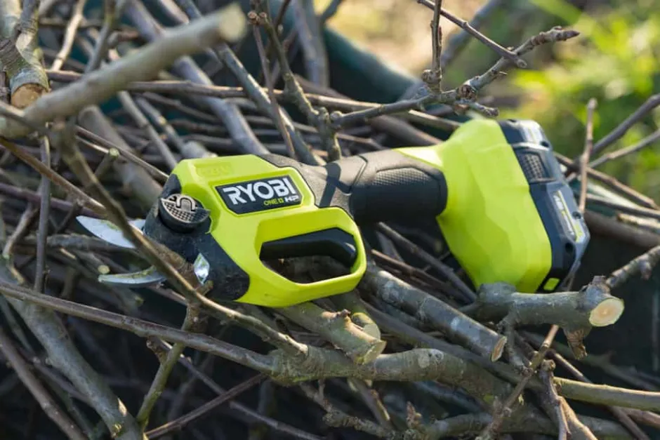 Ryobi RY18SCXA-0 grensaks u/batteri