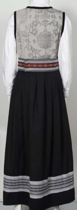 Solveig festdrakt dame