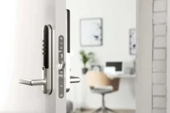 Yale Doorman L3 retrofit